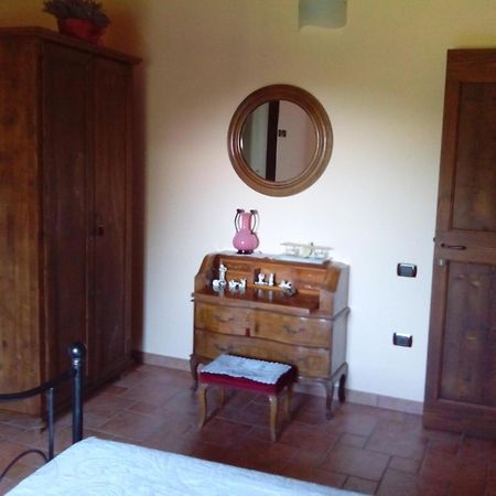 Agriturismo Biologico Villa Rosa Monte Guiduccio Szoba fotó