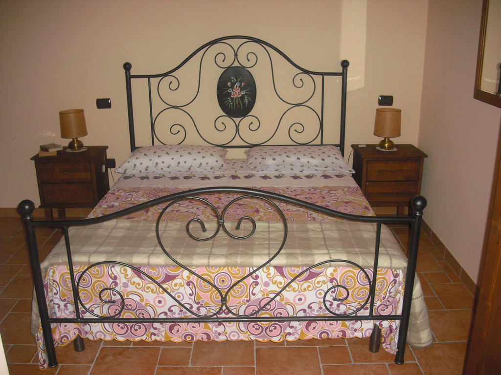 Agriturismo Biologico Villa Rosa Monte Guiduccio Szoba fotó